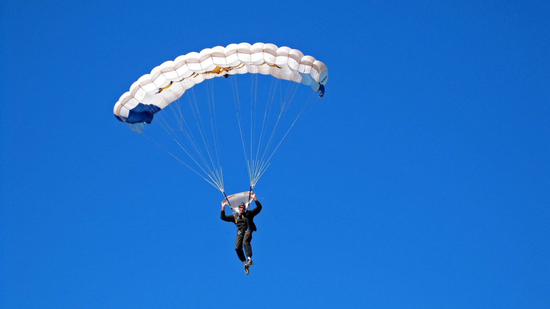 格鲁吉亚女篮在欧洲锦标赛中再夺佳绩，继续突破自我，格鲁吉亚女子联赛